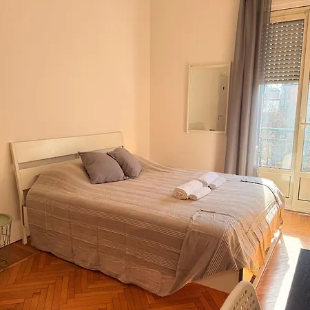 Διαμέρισμα 3 Bedrooms Separate 1 Min Walk From Brera, 15 Min Duomo *